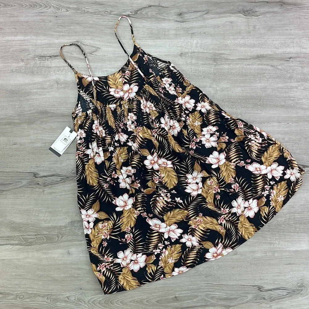 ☀️RIP CURL☀️ PLAYABELLA COVERUP DRESS - Picture 12 of 14